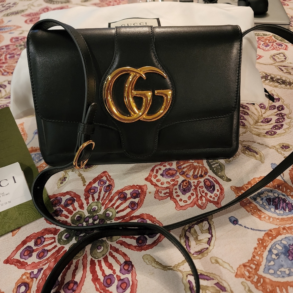 Gucci Arli Black Leather Crossbody
